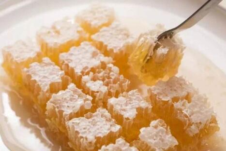 女人吃蜂巢蜜的副作用有哪些？