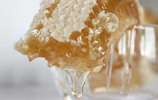 蜂巢蜜的蜂蜡可以吃吗？