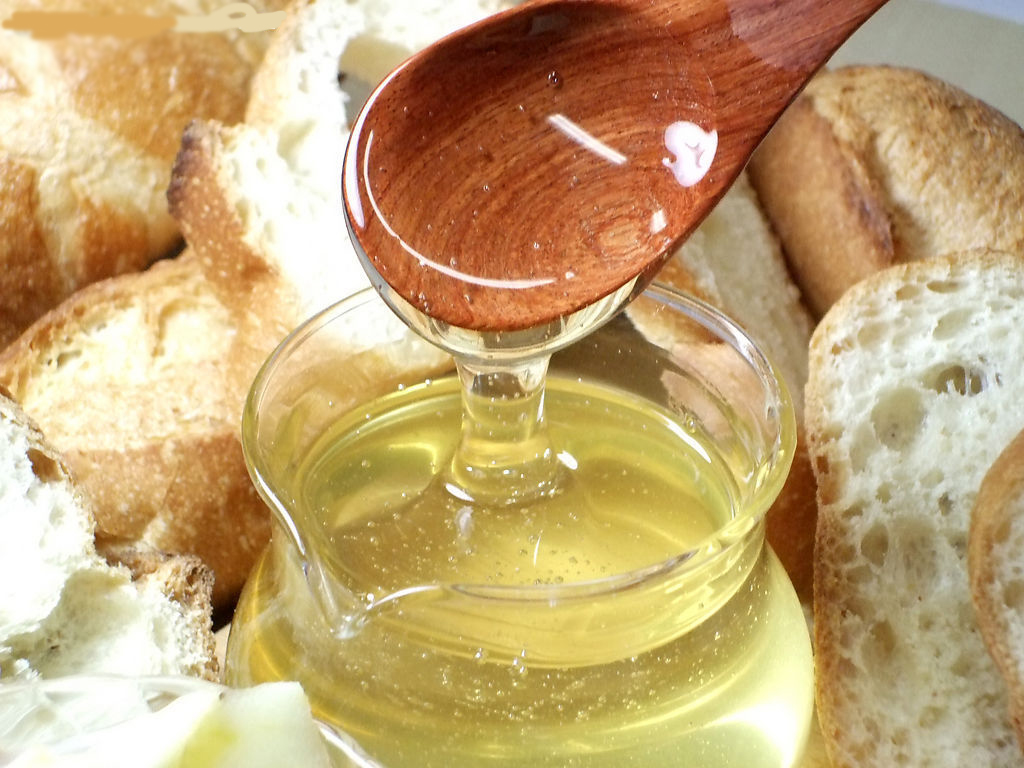 刮蜜后蜜蜂多久能恢复（割蜜后蜜蜂多久才正常进粉）