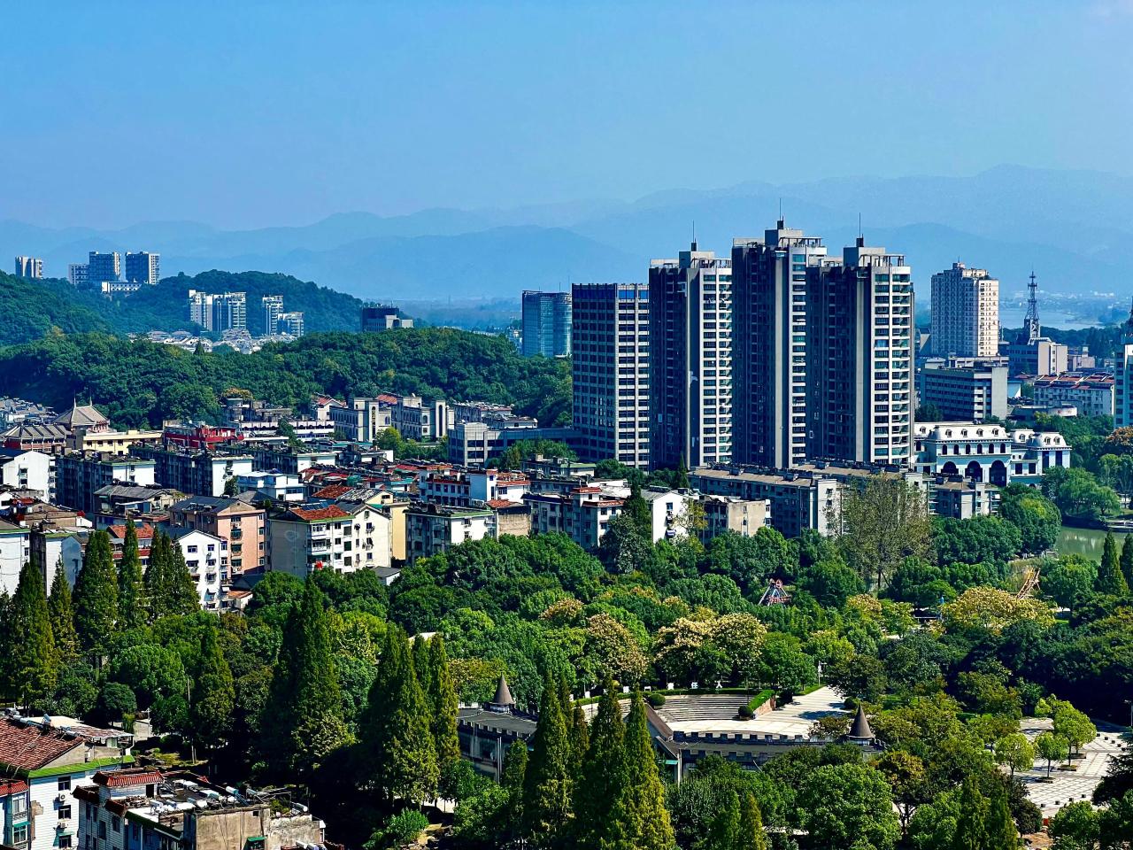 从普通消费者角度,iPhone 13 Pro 上手体验如何